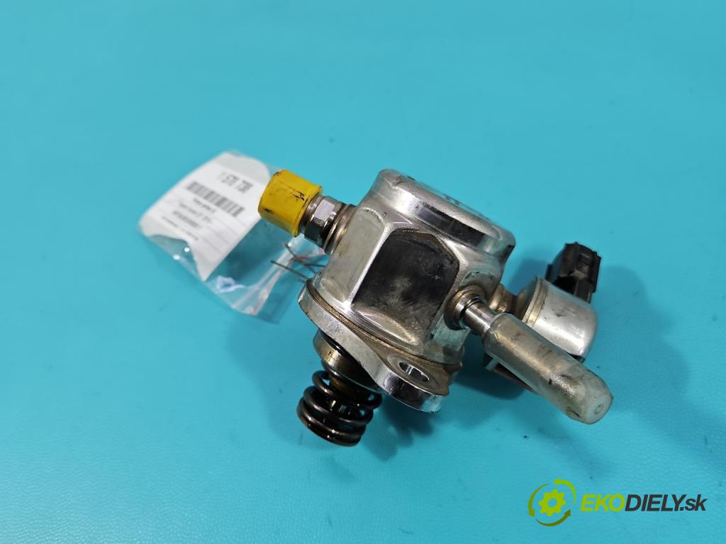 Toyota Corolla E21 2019- 1.5 12V 125 HP automatic 92 kW 1490 cm3 4- čerpadlo palivo 23101-F2010