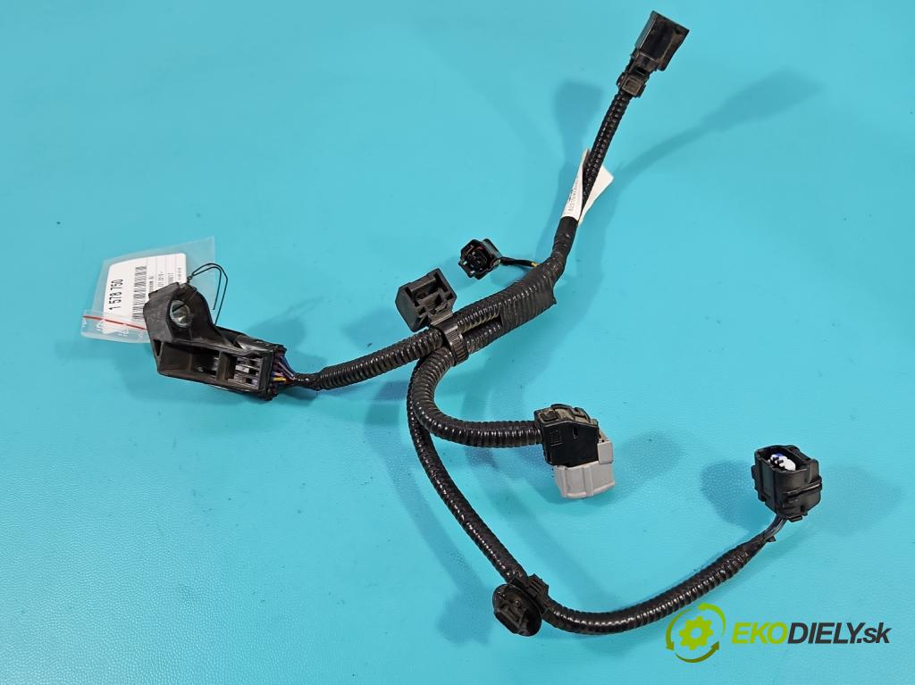 Toyota Corolla E21 2019- 1.5 12V 125 HP automatic 92 kW 1490 cm3 4- Zväzok: ostatné 82219-K0030