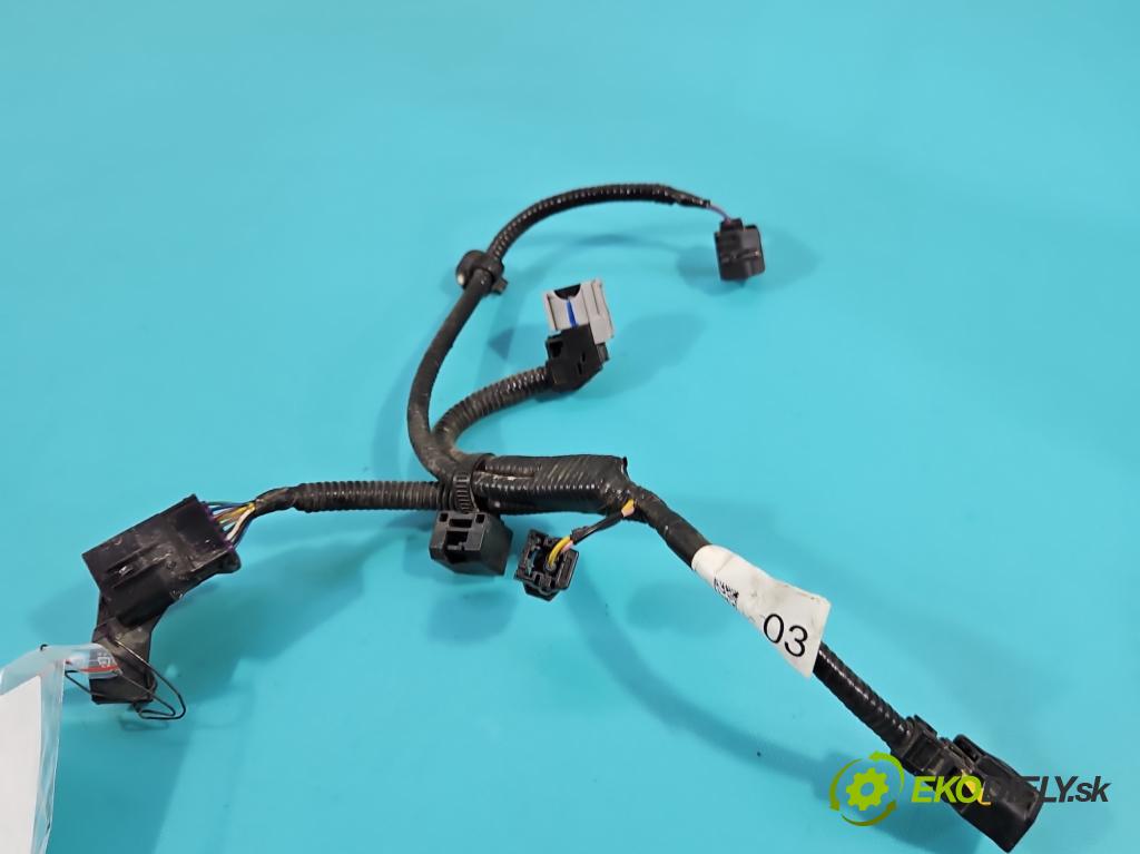 Toyota Corolla E21 2019- 1.5 12V 125 HP automatic 92 kW 1490 cm3 4- Zväzok: ostatné 82219-K0030