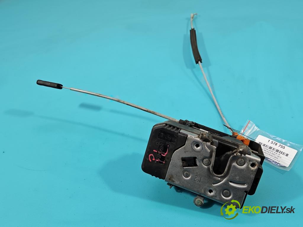 Opel Meriva A 2002-2010 1.6 8V 87 HP manual 64 kW 1598 cm3 5- zámok predné ľavý 13154791