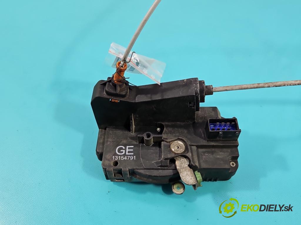 Opel Meriva A 2002-2010 1.6 8V 87 HP manual 64 kW 1598 cm3 5- zámok predné ľavý 13154791