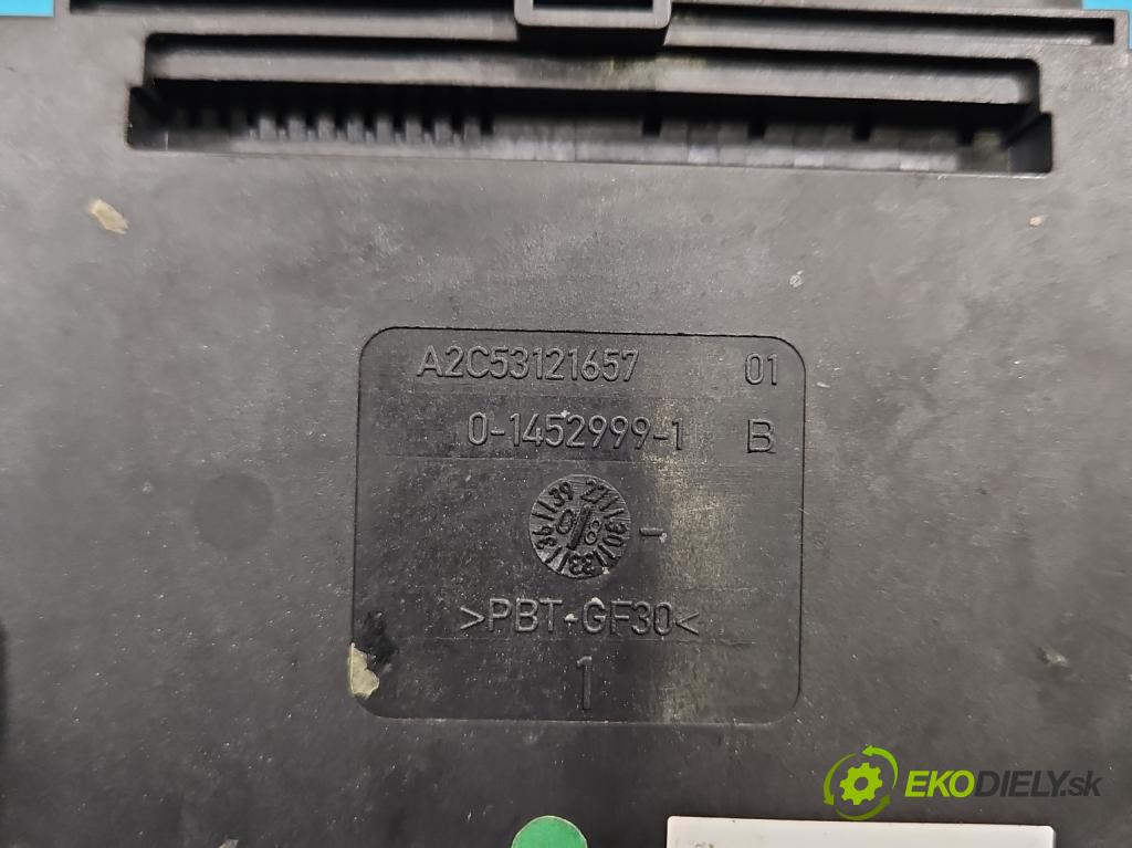 Audi A5 8T 2007-2016 1.8 TFSI 170 HP manual 125 kW 1798 cm3 2- riadiaca jednotka ostatné 8K0907801E