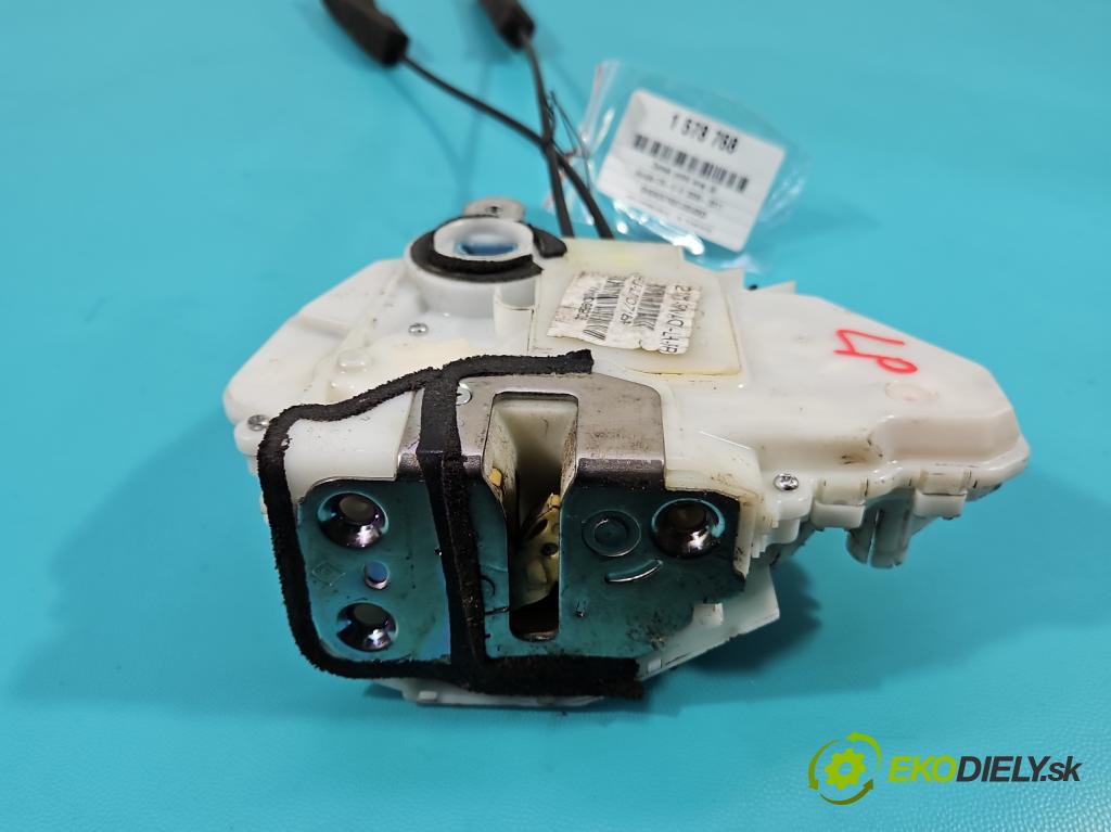 Honda CR-V III 2006-2011 2.2 i-CTDi 150 HP manual 110 kW 2199 cm3 5- zámok predné ľavý 72151-SWA-G1