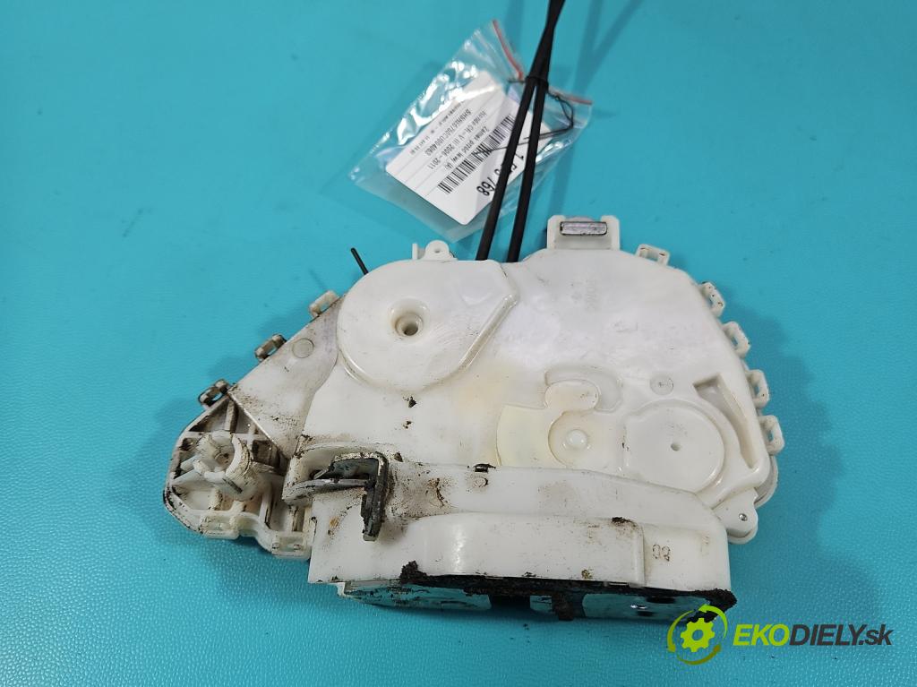 Honda CR-V III 2006-2011 2.2 i-CTDi 150 HP manual 110 kW 2199 cm3 5- zámok predné ľavý 72151-SWA-G1