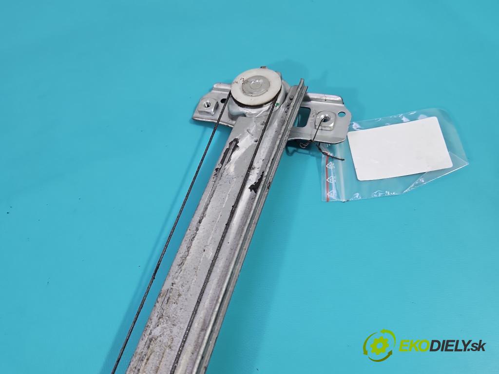 Honda CR-V III 2006-2011 2.2 i-CTDi 150 hp manual 110 kW 2199 cm3 5- mechanismus stahování přední levý