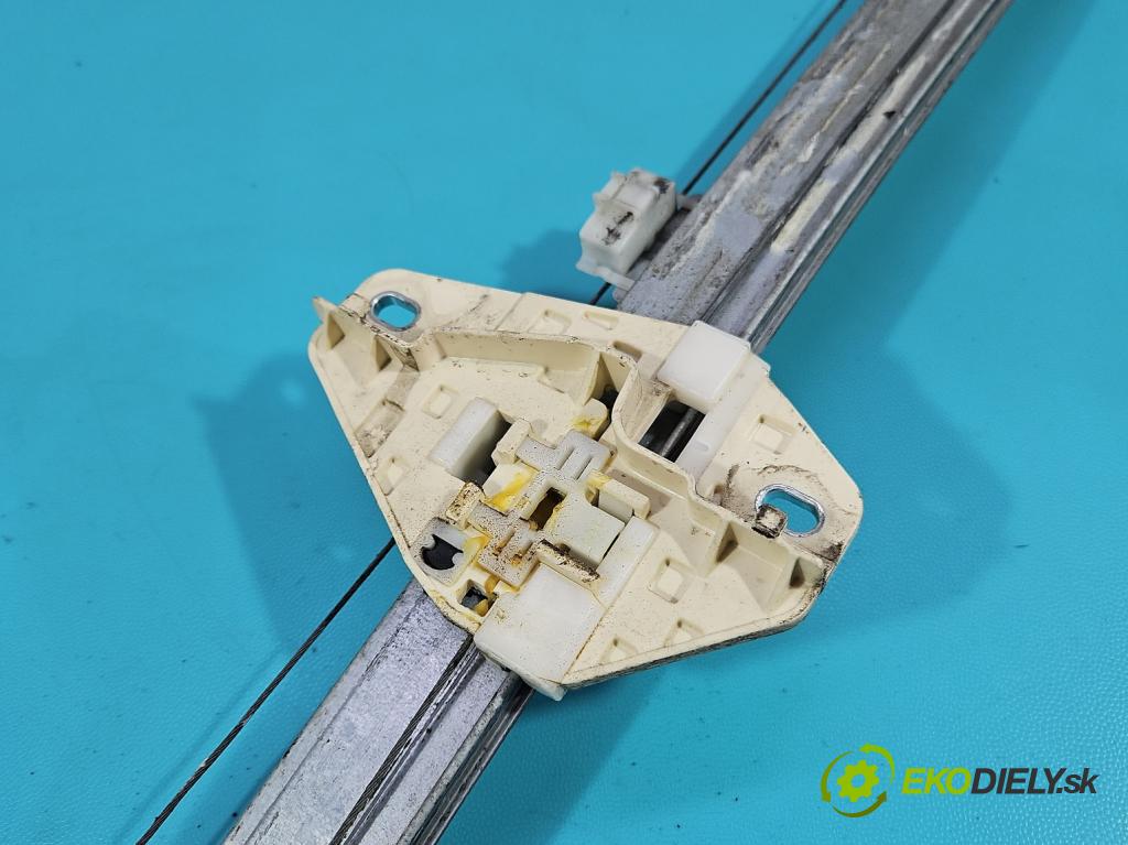 Honda CR-V III 2006-2011 2.2 i-CTDi 150 hp manual 110 kW 2199 cm3 5- mechanismus stahování přední levý