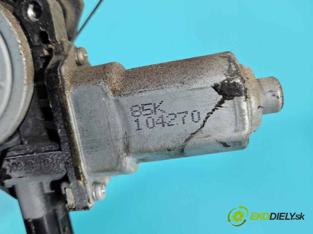 Honda CR-V III 2006-2011 2.2 i-CTDi 150 hp manual 110 kW 2199 cm3 5- mechanismus stahování přední pravý