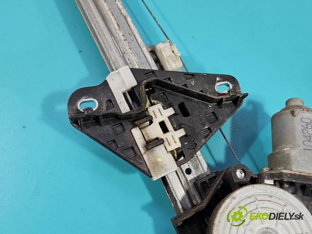 Honda CR-V III 2006-2011 2.2 i-CTDi 150 hp manual 110 kW 2199 cm3 5- mechanismus stahování zadní pravý 104260