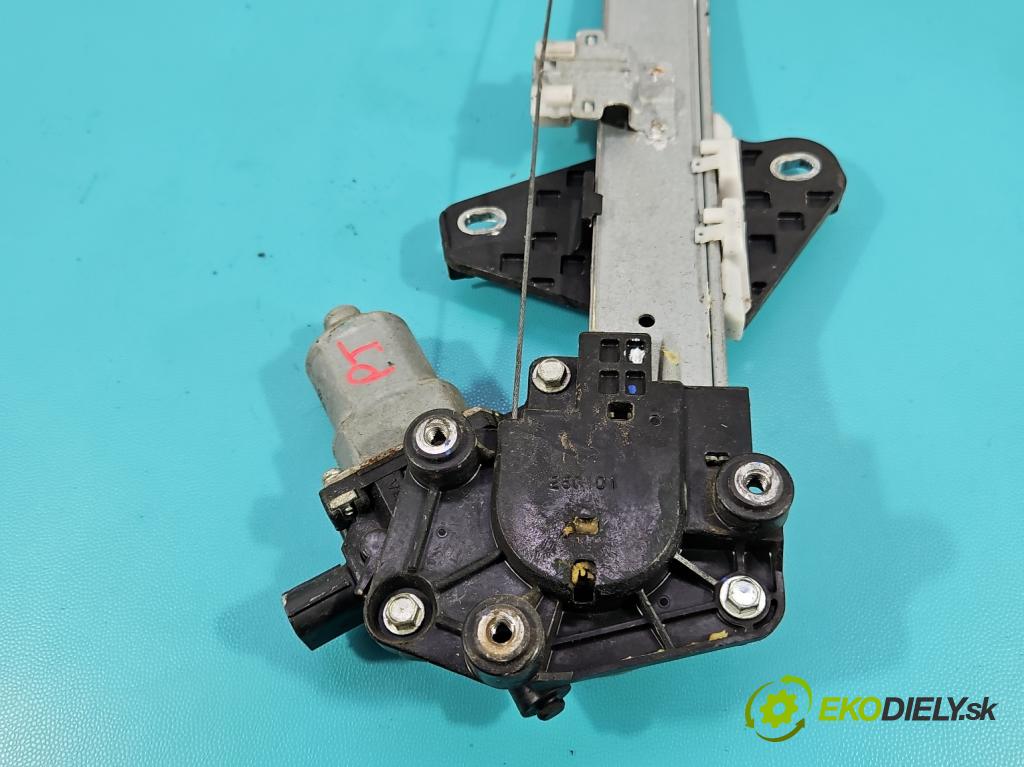 Honda CR-V III 2006-2011 2.2 i-CTDi 150 hp manual 110 kW 2199 cm3 5- mechanismus stahování zadní pravý 104260