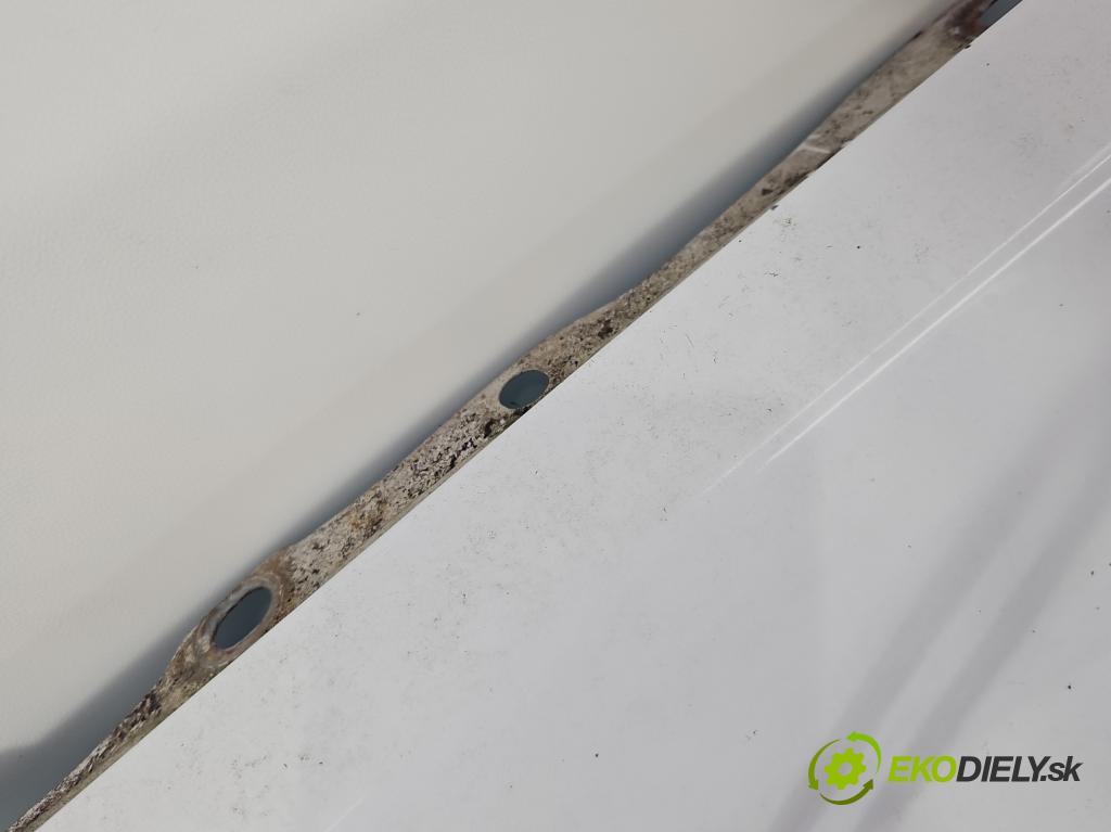 Opel Combo C 2001-2011 1.7 tdi 75 HP manual 55 kW 1686 cm3 5- blatník predné ľavý  (Blatník predný ľavý)