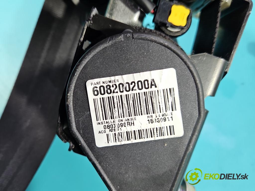 Honda CR-V III 2006-2011 2.2 i-CTDi 150 hp manual 110 kW 2199 cm3 5- stěna bezpečnost přední pravý 81450-SWW-G0