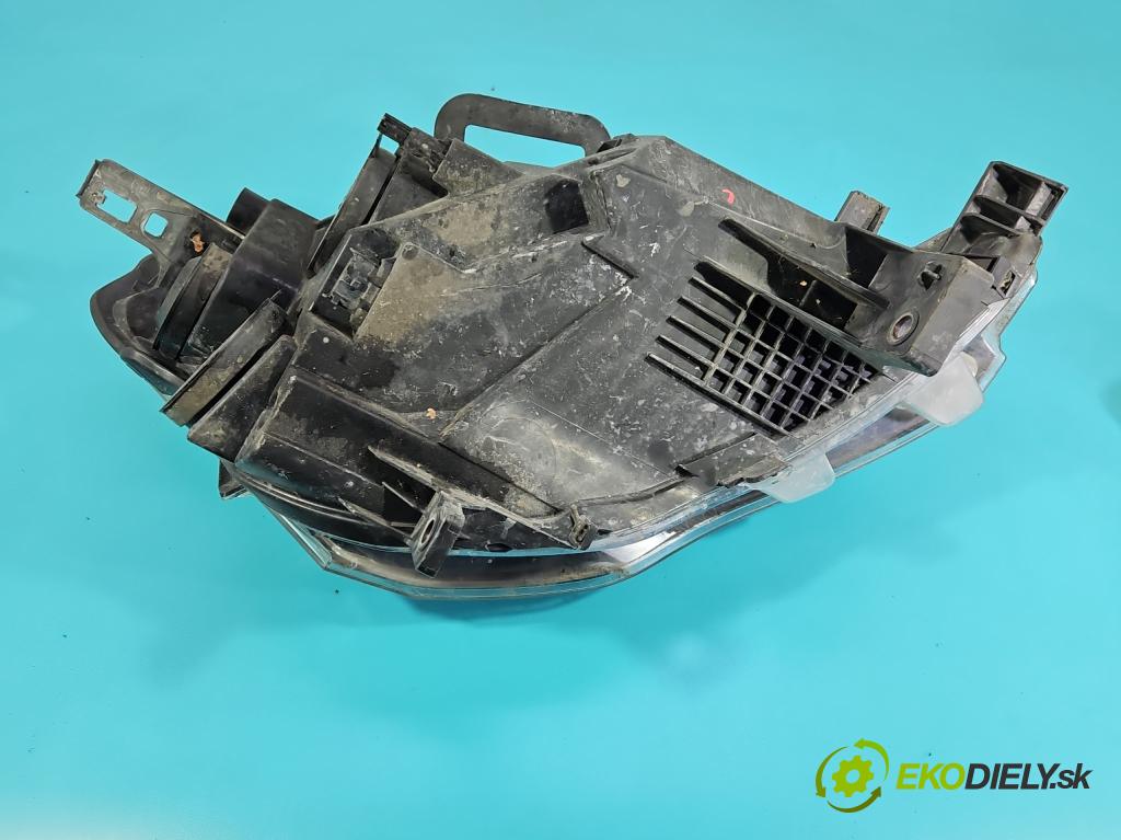 Citroen Berlingo II 2008-2018 1.6 hdi 75 HP manual 55 kW 1560 cm3 5- Reflektor: ľavý 9806306180 (Kľučka dverí ostatné)