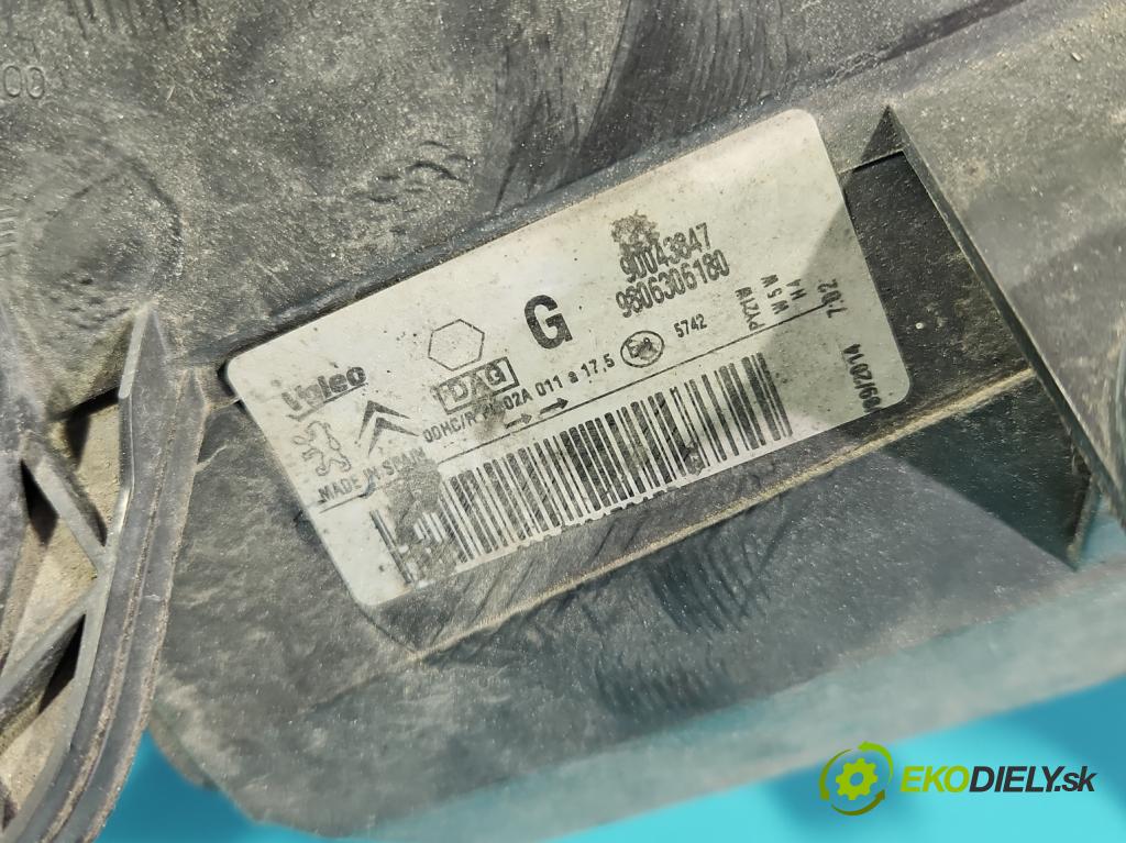 Citroen Berlingo II 2008-2018 1.6 hdi 75 HP manual 55 kW 1560 cm3 5- Reflektor: ľavý 9806306180 (Kľučka dverí ostatné)