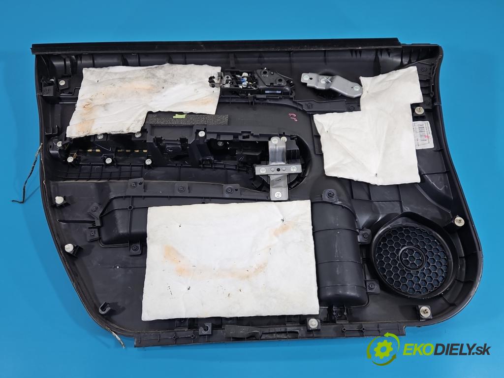 Honda CR-V III 2006-2011 2.2 i-CTDi 150 HP manual 110 kW 2199 cm3 5- Čalounictví: dvere predné pravé 83500-SWWA-E010