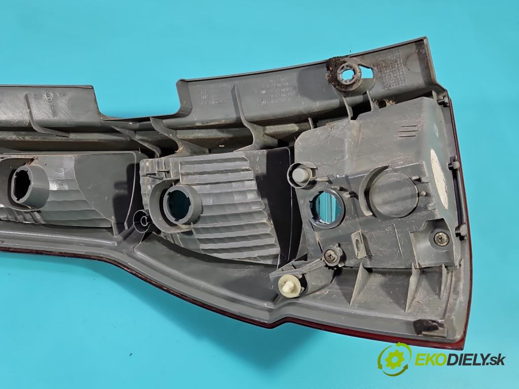 Honda CR-V III 2006-2011 2.2 i-CTDi 150 hp manual 110 kW 2199 cm3 5- světlo zadní pravé  (Klika dveří ostatní)