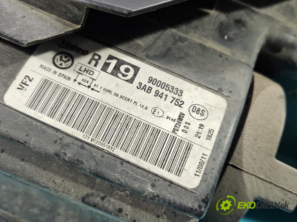 Vw Passat B7 2010-2014 2.0 tdi 140 HP manual 103 kW 1968 cm3 5- Reflektor: pravý 3AB941752 (Svetlo predné pravé)