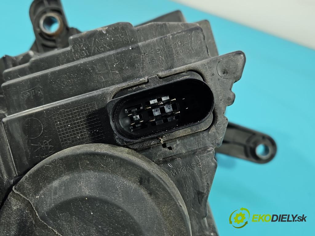 Vw Passat B7 2010-2014 2.0 tdi 140 HP manual 103 kW 1968 cm3 5- Reflektor: pravý 3AB941752 (Svetlo predné pravé)