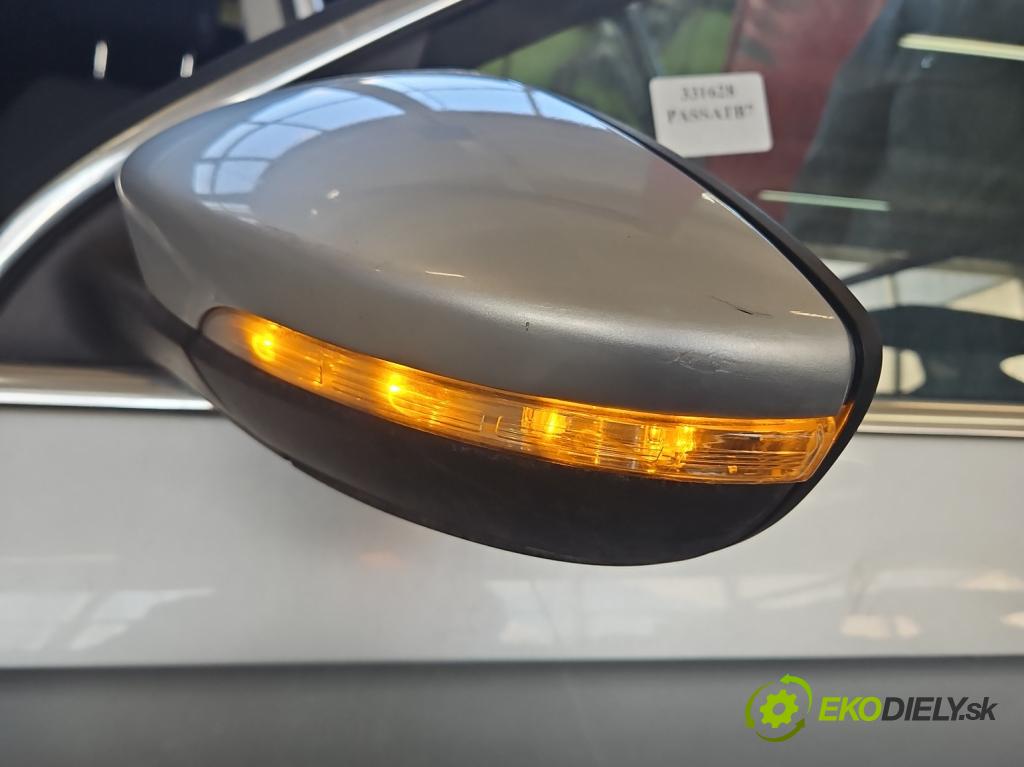 Vw Passat B7 2010-2014 2.0 tdi 140 HP manual 103 kW 1968 cm3 5- zrkadlo ľavé  (Kľučka dverí ostatné)