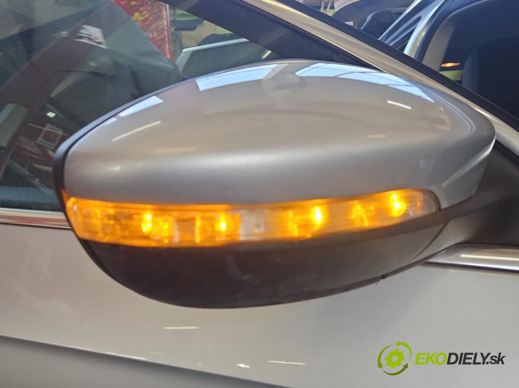Vw Passat B7 2010-2014 2.0 tdi 140 hp manual 103 kW 1968 cm3 5- zpětné zrcátko pravé  (Klika dveří ostatní)
