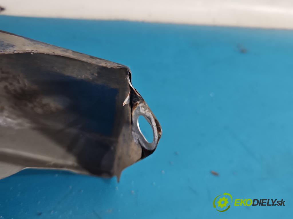 Vw Touran I 2003-2015 2.0 tdi 140 HP manual 103 kW 1968 cm3 5- blatník predné ľavý  (Blatník predný ľavý)