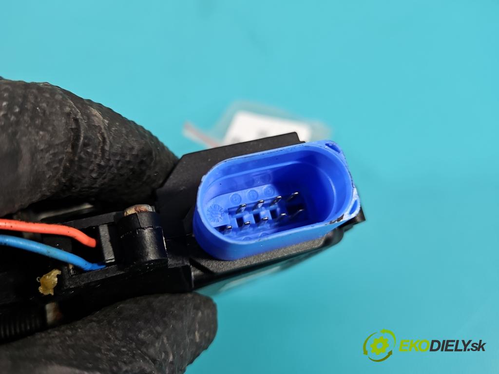 Vw Touran I 2003-2015 2.0 tdi 140 HP manual 103 kW 1968 cm3 5- zámok predné ľavý 3D1837015AS