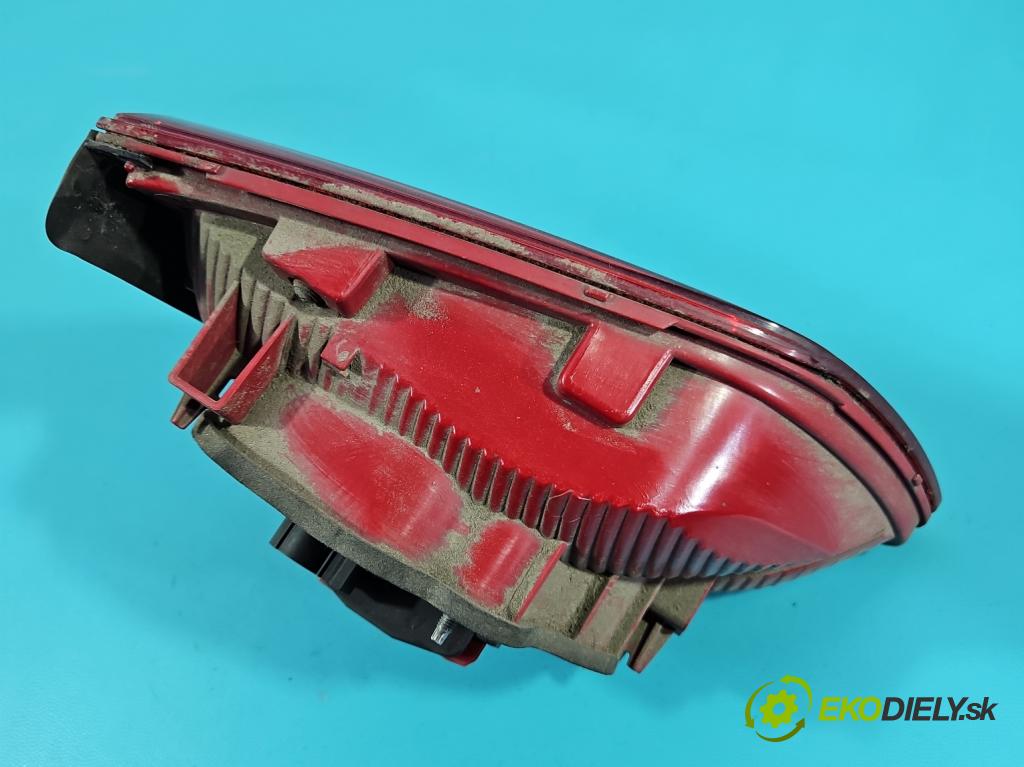 Vw Touran I 2003-2015 2.0 tdi 140 hp manual 103 kW 1968 cm3 5- světlo zadní pravé 1T0945094 (Klika dveří ostatní)