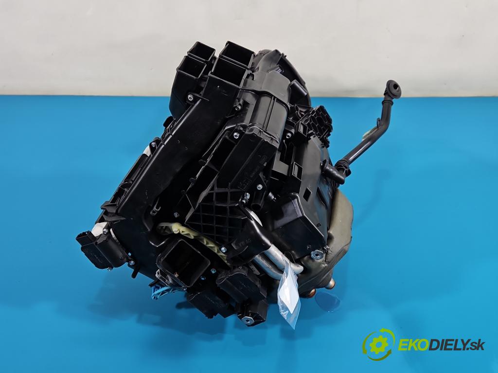 Vw Touran I 2003-2015 2.0 tdi 140 hp manual 103 kW 1968 cm3 5- radiátor 1K1819515 (Radiátor topení)