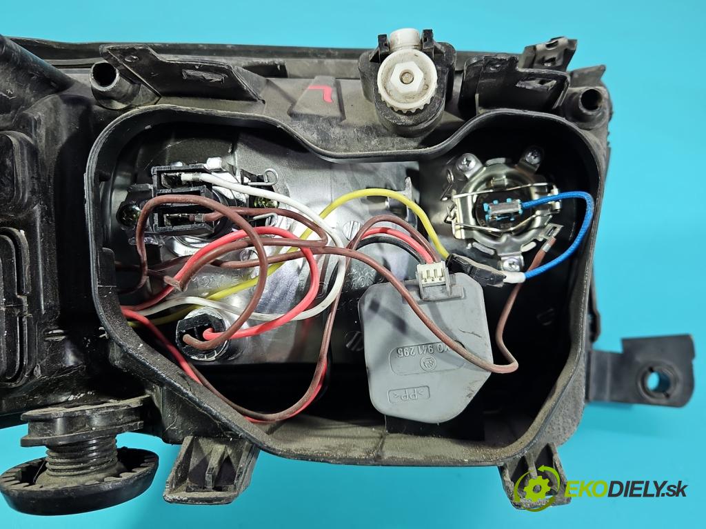 Skoda Fabia I 1999-2007 1.4 16V 75 HP manual 55 kW 1390 cm3 5- Reflektor: ľavý 6Y1941015 (Kľučka dverí ostatné)