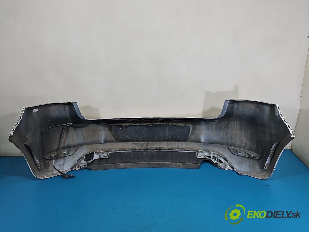 Vw Golf VI 2008-2013 1.6 tdi 105 HP manual 77 kW 1598 cm3 5- nárazník zadné 5K6807421 (Kľučka dverí ostatné)