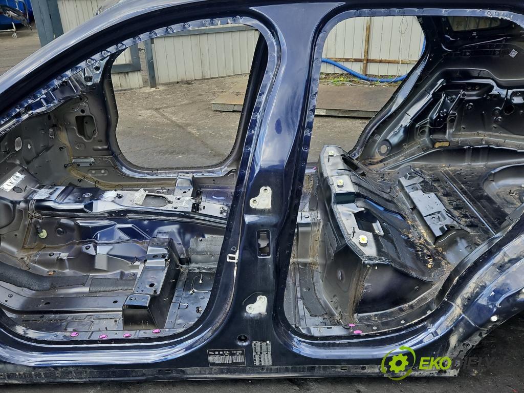 Jaguar F-Pace 16- 2.0d 241KM automatic 177 kW 1999 cm3 5- Práh: ľavý  (Karoséria ostatné)
