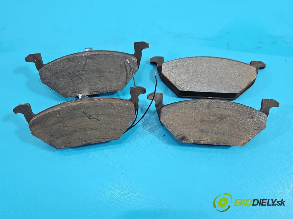 Vw Golf V 2003-2009 1.6 FSI 116 HP manual 85 kW 1598 cm3 5- Štíty: brzdové predné