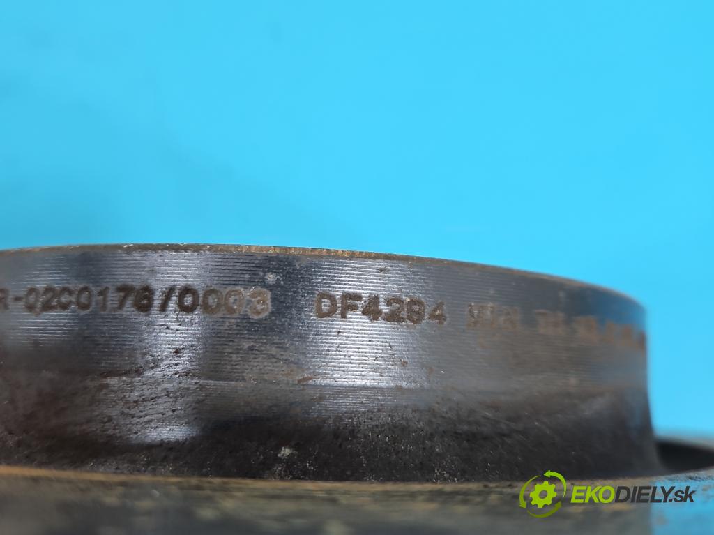 Vw Golf V 2003-2009 1.6 FSI 116 HP manual 85 kW 1598 cm3 5- Štíty: brzdové predné