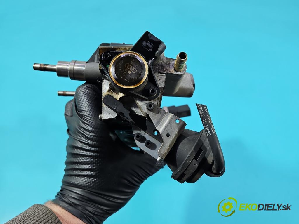 Vw Golf V 2003-2009 1.6 FSI 116 HP manual 85 kW 1598 cm3 5- vstrek 03C906036A (Vstrekovač paliva)