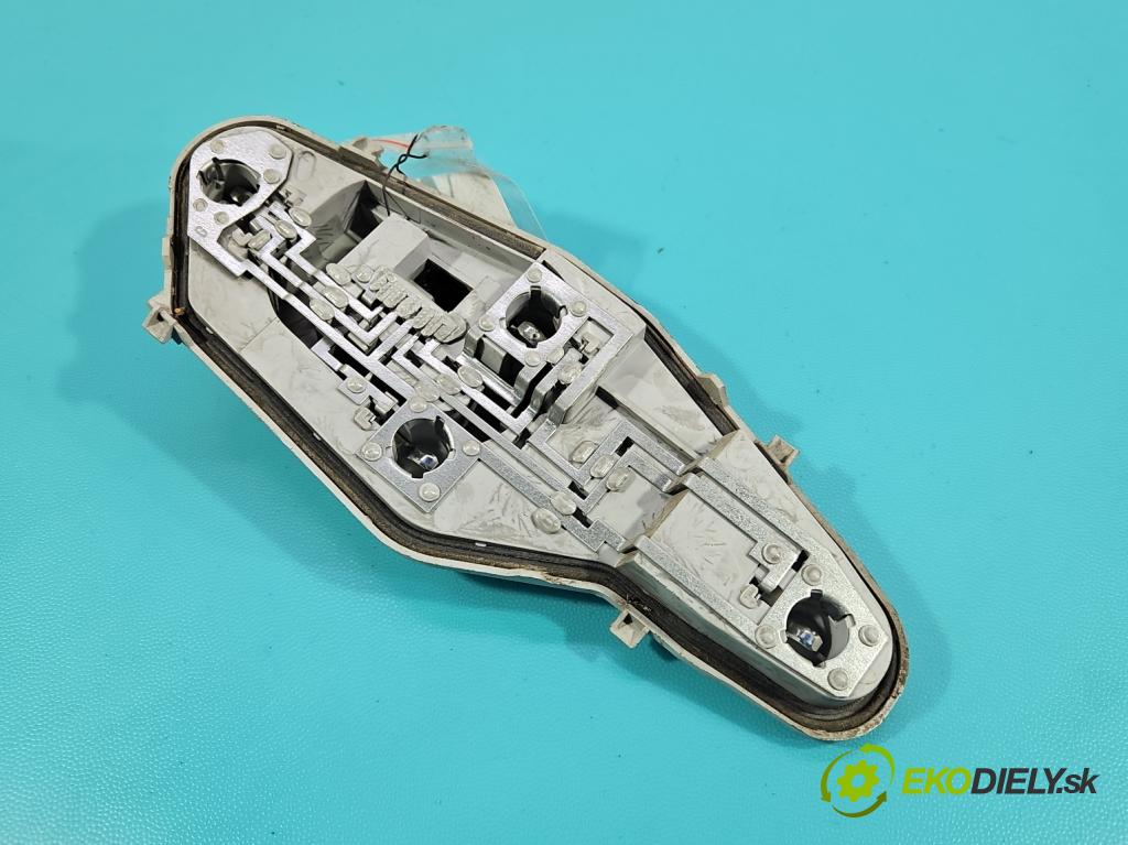 Citroen Berlingo II 2008-2018 1.6 hdi 75 HP manual 55 kW 1560 cm3 5- svetlo / reflektor zadné ľavé  (Kľučka dverí ostatné)