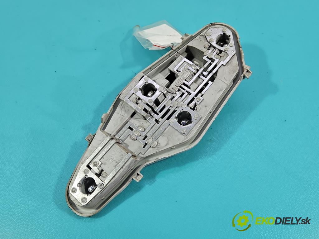 Citroen Berlingo II 2008-2018 1.6 hdi 75 HP manual 55 kW 1560 cm3 5- svetlo / reflektor zadné pravé  (Kľučka dverí ostatné)