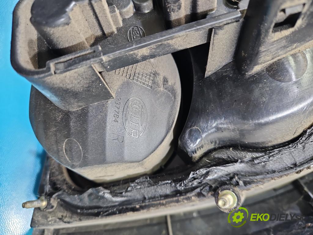 Nissan Almera N16 2000-2006 1.5 dci 82 HP manual 60 kW 1461 cm3 3- svetlo / reflektor zadné pravé  (Kľučka dverí ostatné)