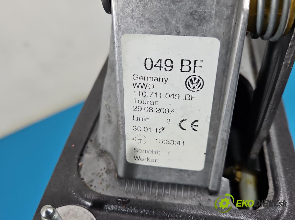 Vw Touran I 2003-2015 2.0 tdi 140 hp manual 103 kW 1968 cm3 5- kulisa změny stupňová 1T0711049BF (Řadicí páka (kulisa) )