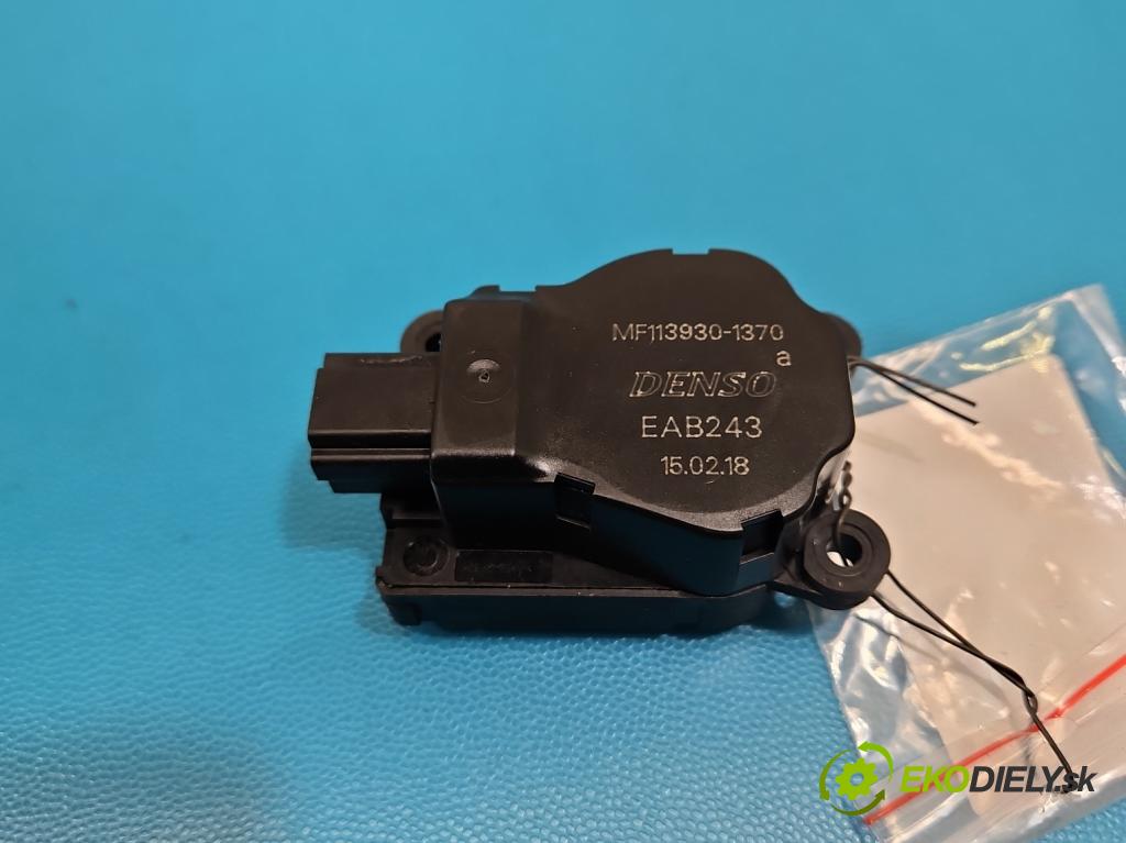 Jaguar F-Pace 16- 2.0d 241KM automatic 177 kW 1999 cm3 5- motorek topení MF113930-1370