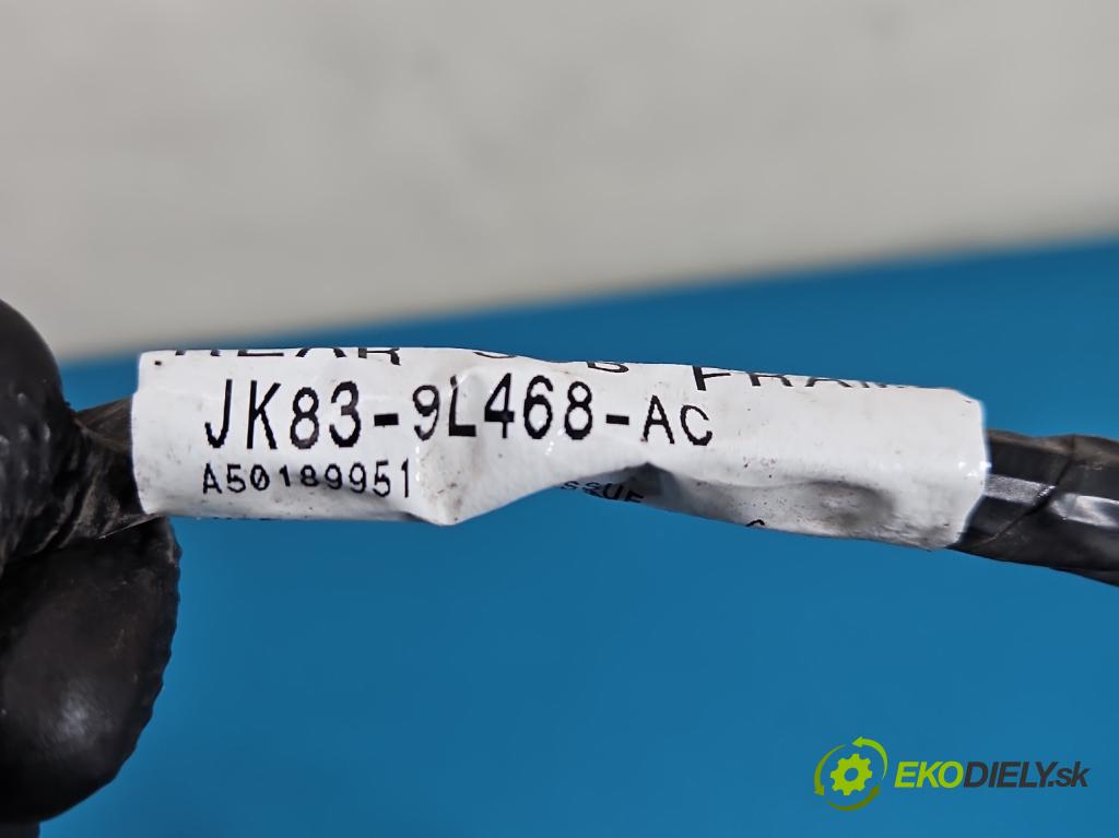 Jaguar F-Pace 16- 2.0d 241KM automatic 177 kW 1999 cm3 5- Zväzok: ostatné JK83-9L468-AC