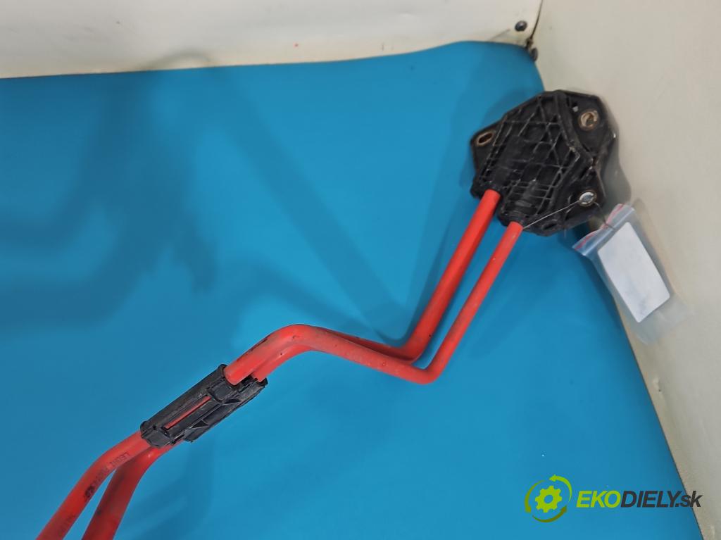 Jaguar F-Pace 16- 2.0d 241KM automatic 177 kW 1999 cm3 5- Zväzok: akumulatora JK83-14300-AA