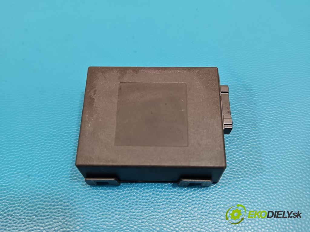 Jaguar F-Pace 16- 2.0d 241KM automatic 177 kW 1999 cm3 5- riadiaca jednotka ostatné HY32-14F012-BD