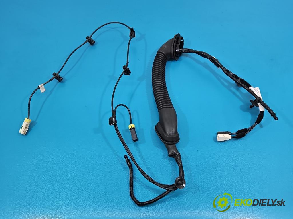 Jaguar F-Pace 16- 2.0d 241KM automatic 177 kW 1999 cm3 5- Balíček: kufrových dveří zadní HK83-14B562-AC