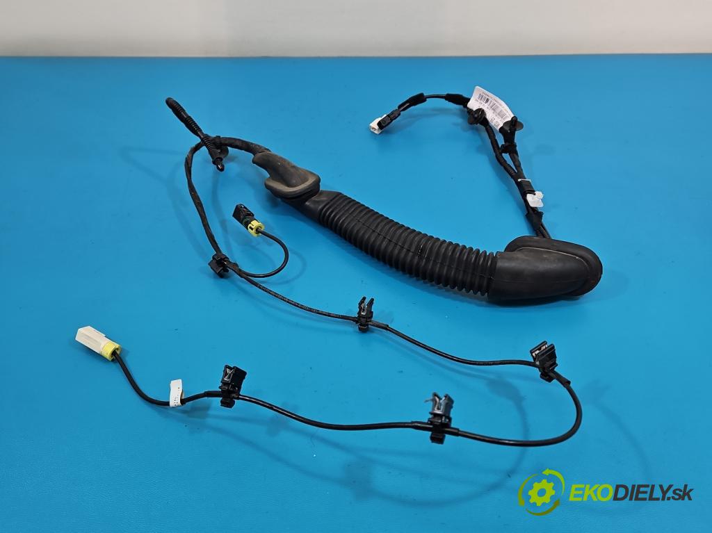 Jaguar F-Pace 16- 2.0d 241KM automatic 177 kW 1999 cm3 5- Zväzok: kufrové dvere zadné HK83-14B562-AC