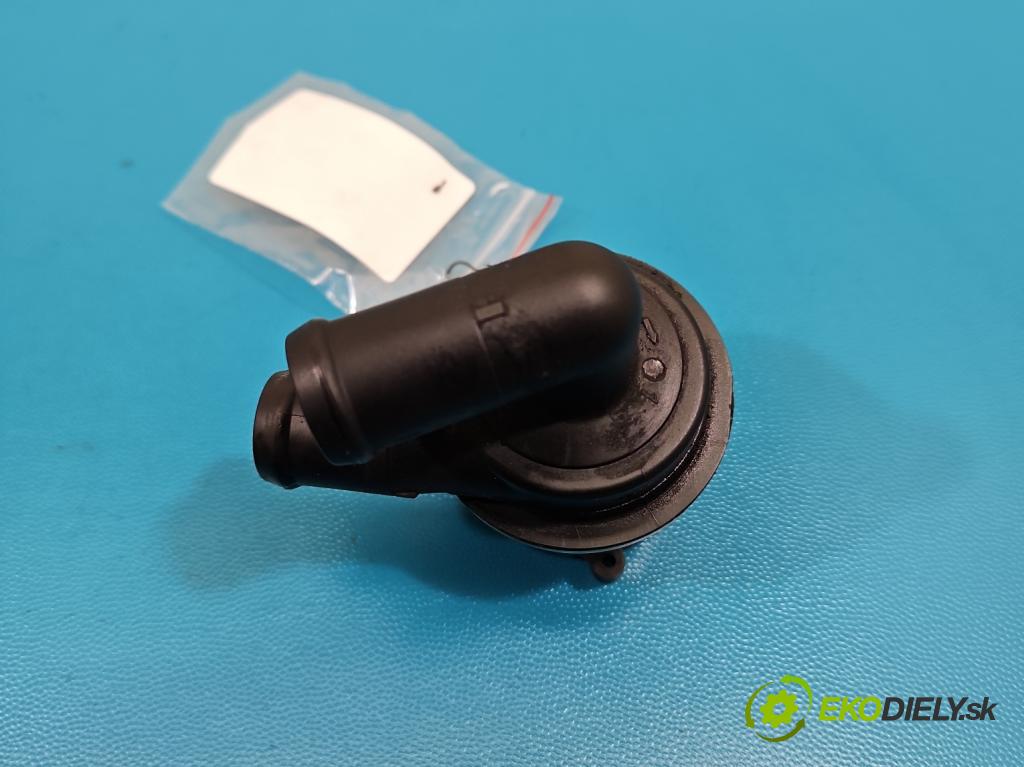 Vw Golf VI 2008-2013 1.6 tdi 105 HP manual 77 kW 1598 cm3 5- pompa obehu voda: 5N0965561A