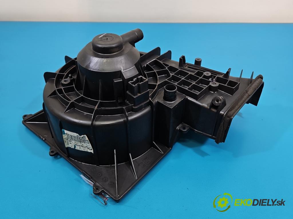 Nissan Almera N16 2000-2006 1.5 dci 82 HP manual 60 kW 1461 cm3 3- ventilátor vzduchu 27200BN917