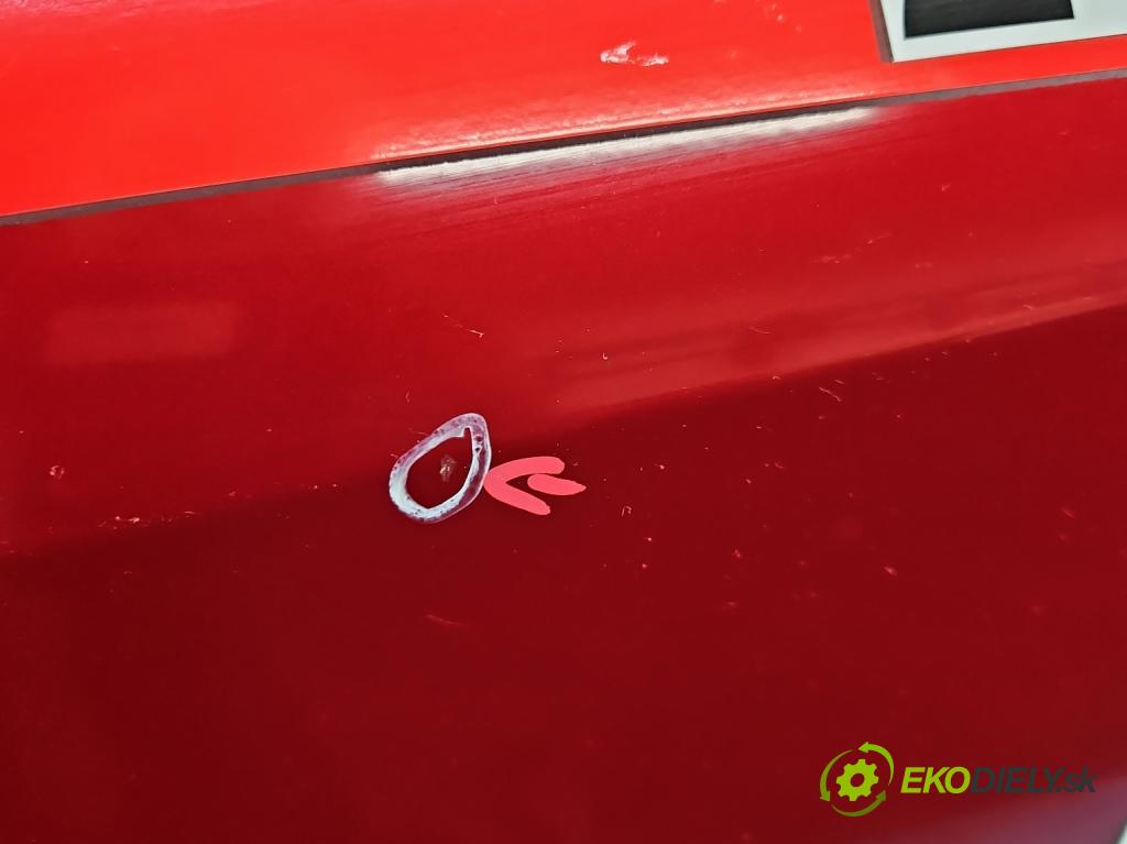 Toyota Corolla E21 2019- 1.8 16V 98 HP automatic 72 kW 1798 cm3 4- dvere predné ľavé  (Kľučka dverí ostatné)