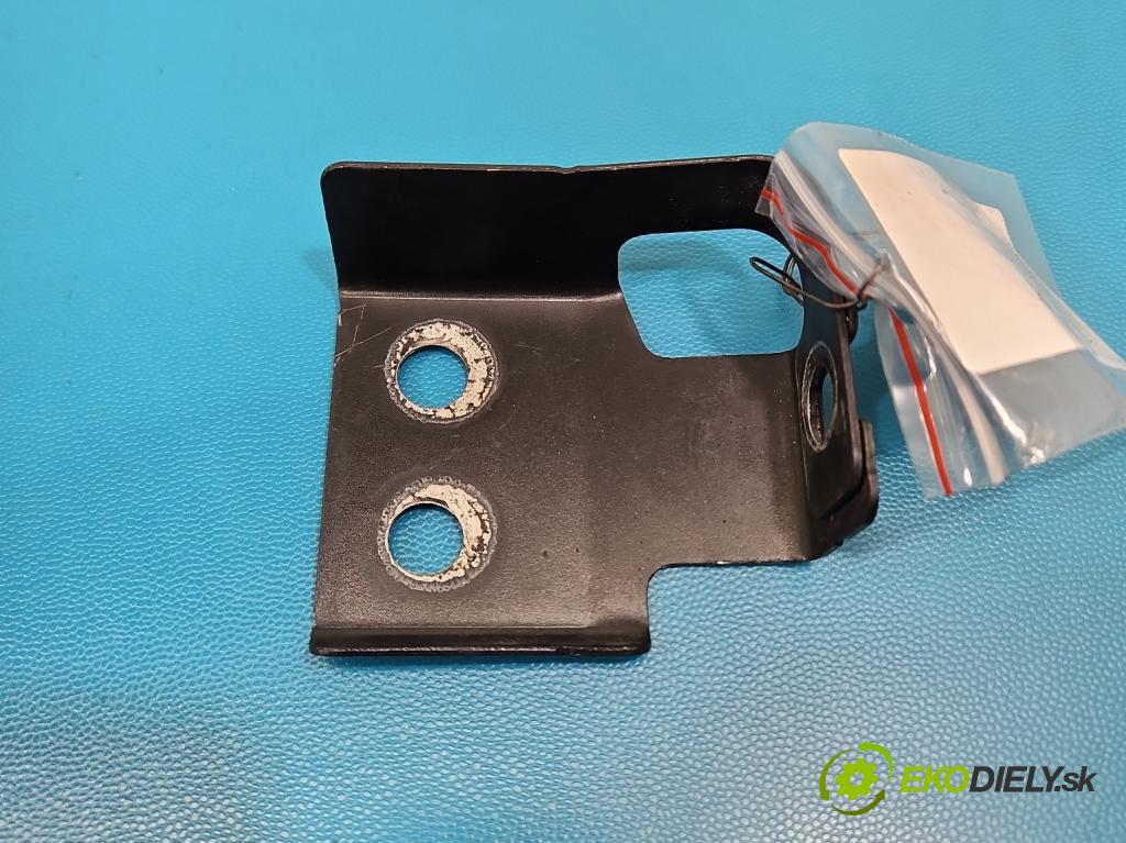 Jaguar F-Pace 16- 2.0d 241KM automatic 177 kW 1999 cm3 5- Upevnění: HK83-16150-AB