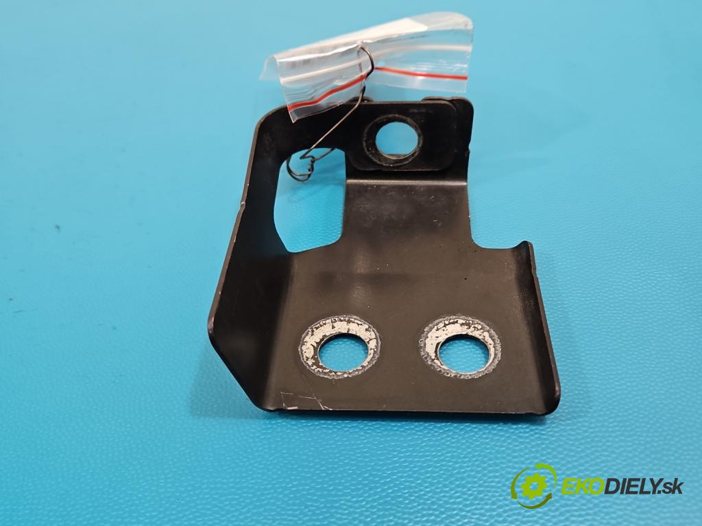 Jaguar F-Pace 16- 2.0d 241KM automatic 177 kW 1999 cm3 5- Upevnění: HK83-16150-AB