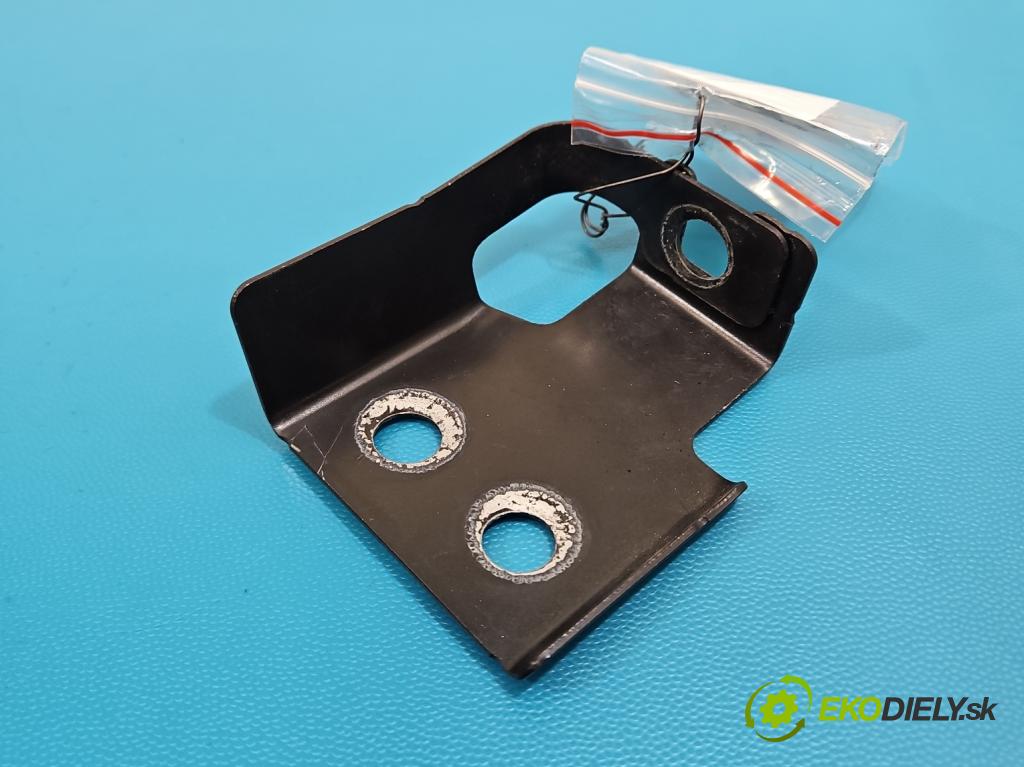 Jaguar F-Pace 16- 2.0d 241KM automatic 177 kW 1999 cm3 5- Upevnění: HK83-16150-AB