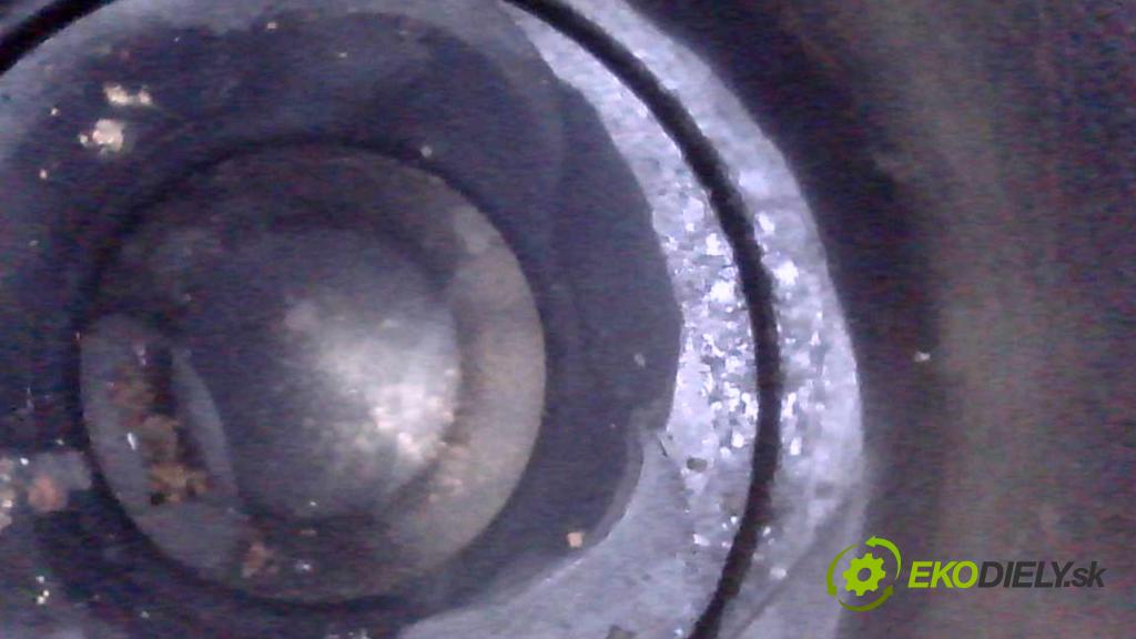Nissan Almera N16 2000-2006 1.5 dci 82 hp manual 60 kW 1461 cm3 3- motor diesla K9K